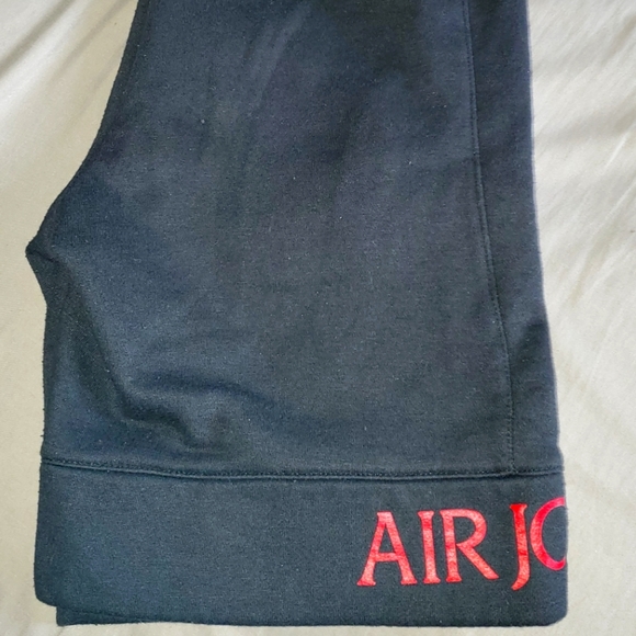 Nike Air Jordan Shorts M 10-12 yrs - Picture 3 of 6